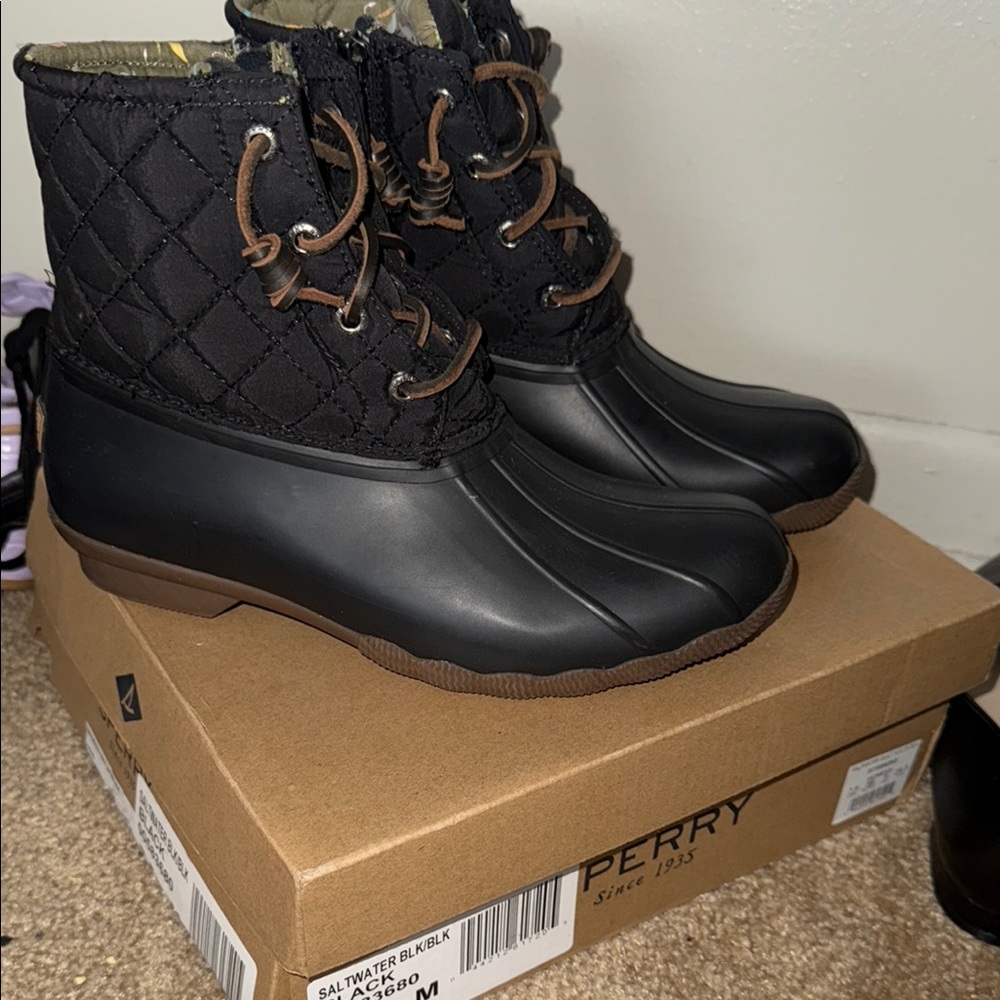 Sperry Black Winter Rain Boots Quilted Waterproof